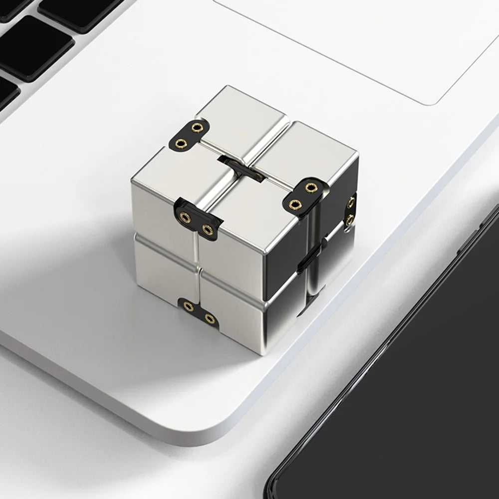 Rivet Design Aluminum Alloy Infinite Cube Creative Metal Stress Relief Flip Cubic Toy Adult Kids Decompression Cube - Black / White - 5