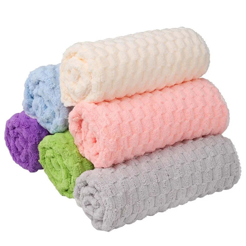 YJ-002 Ultra Soft Bath Towel 70x140cm Highly Water Absorbent Coral Fleece Towel Body Cover - Beige - 7