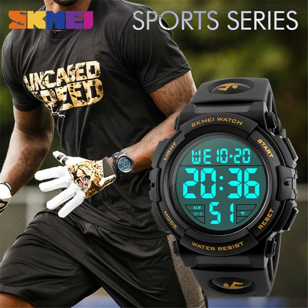 SKMEI Fashion Sports Watch 50m Waterproof Casual Watch with EL Light - Black / Gold - 5