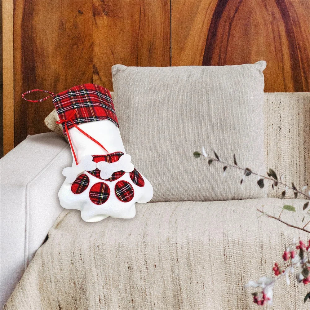 Christmas Stockings Dogs Cat Paw Plaid Xmas Socks New Year Gift Bag - Red Ribbon / Pork Bone - 7