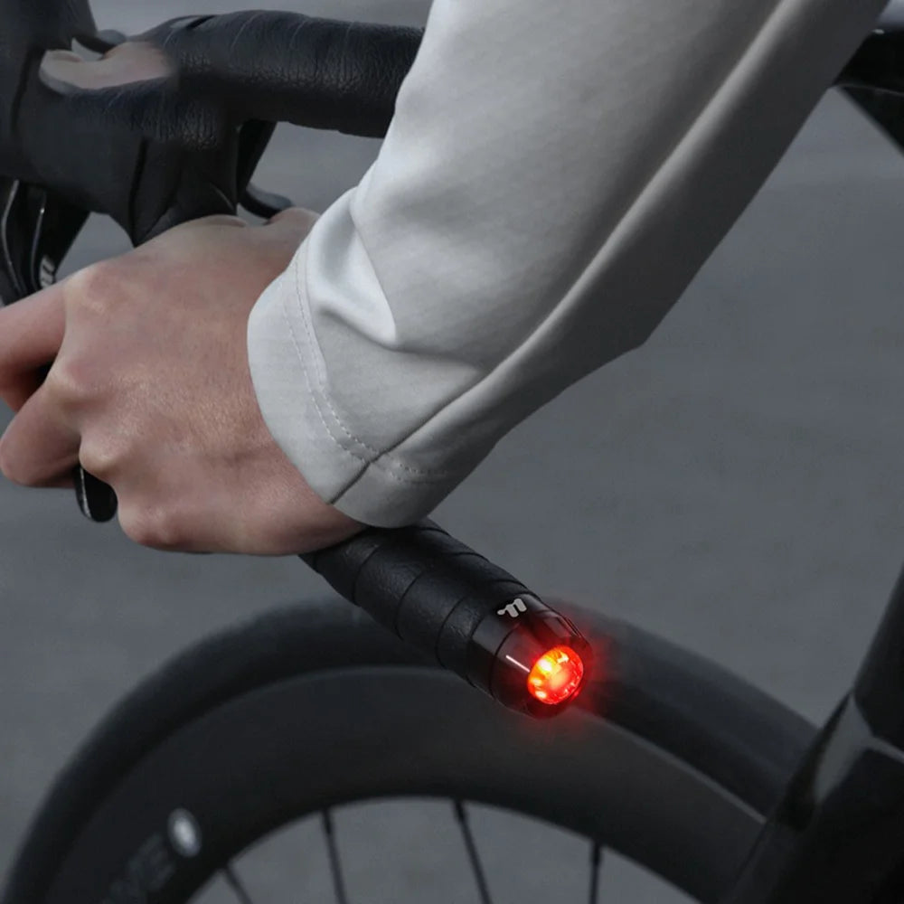 WEST BIKING YP0701502 1Pair Bicycle Handlebar End Lights 3 Modes LED Safety Warning Lamp Aluminum Alloy Waterproof Turn Signals - Black - 5