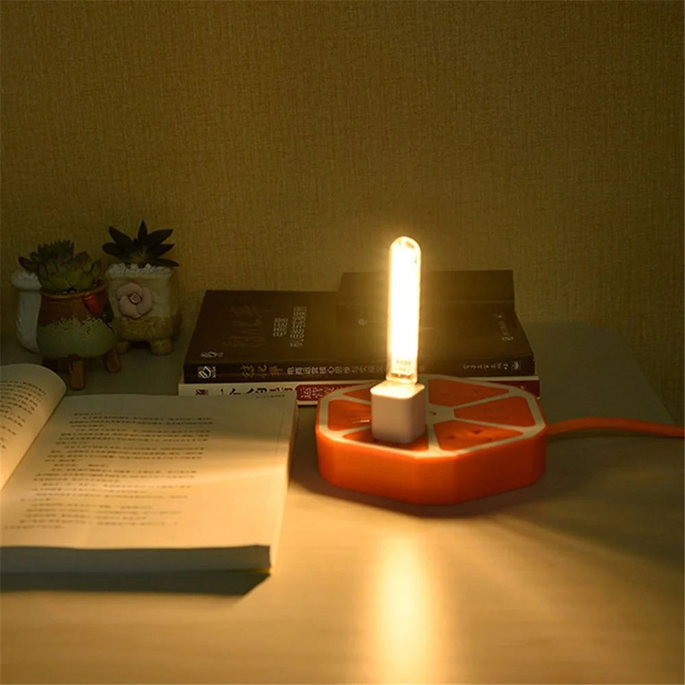 BLY-0031 2Pcs 8-Lamp Beads LED Light USB Night Light with Transparent Cover for Bedroom Bedside Corridor - 4