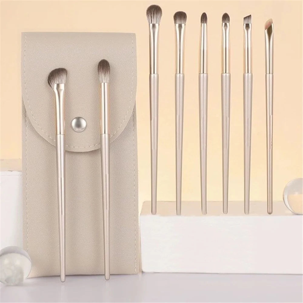 8Pcs / Set Eyeshadow Brush Set Soft Fiber Eye Makeup Brushes with Storage Bag - 2