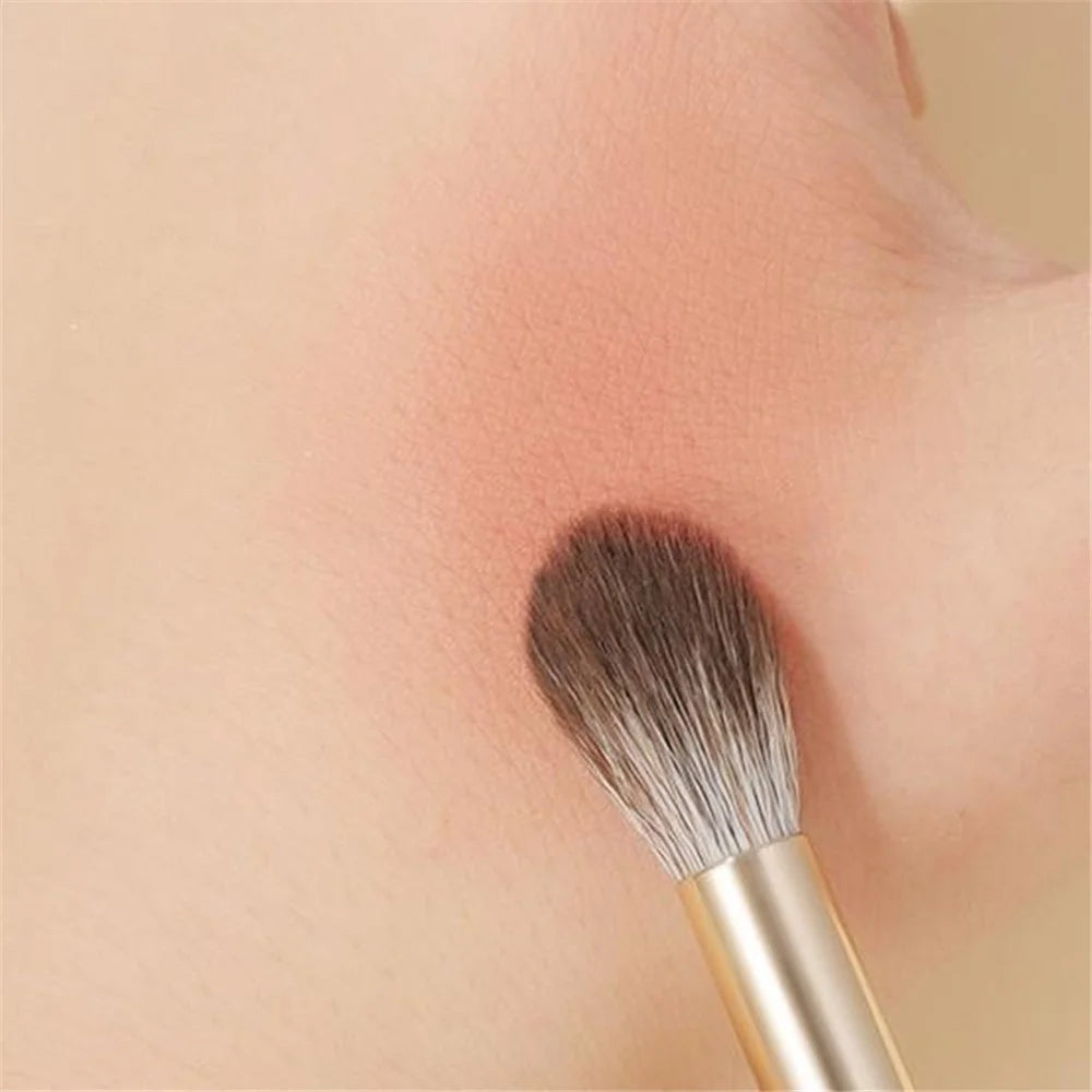 8Pcs / Set Eyeshadow Brush Set Soft Fiber Eye Makeup Brushes with Storage Bag - 4