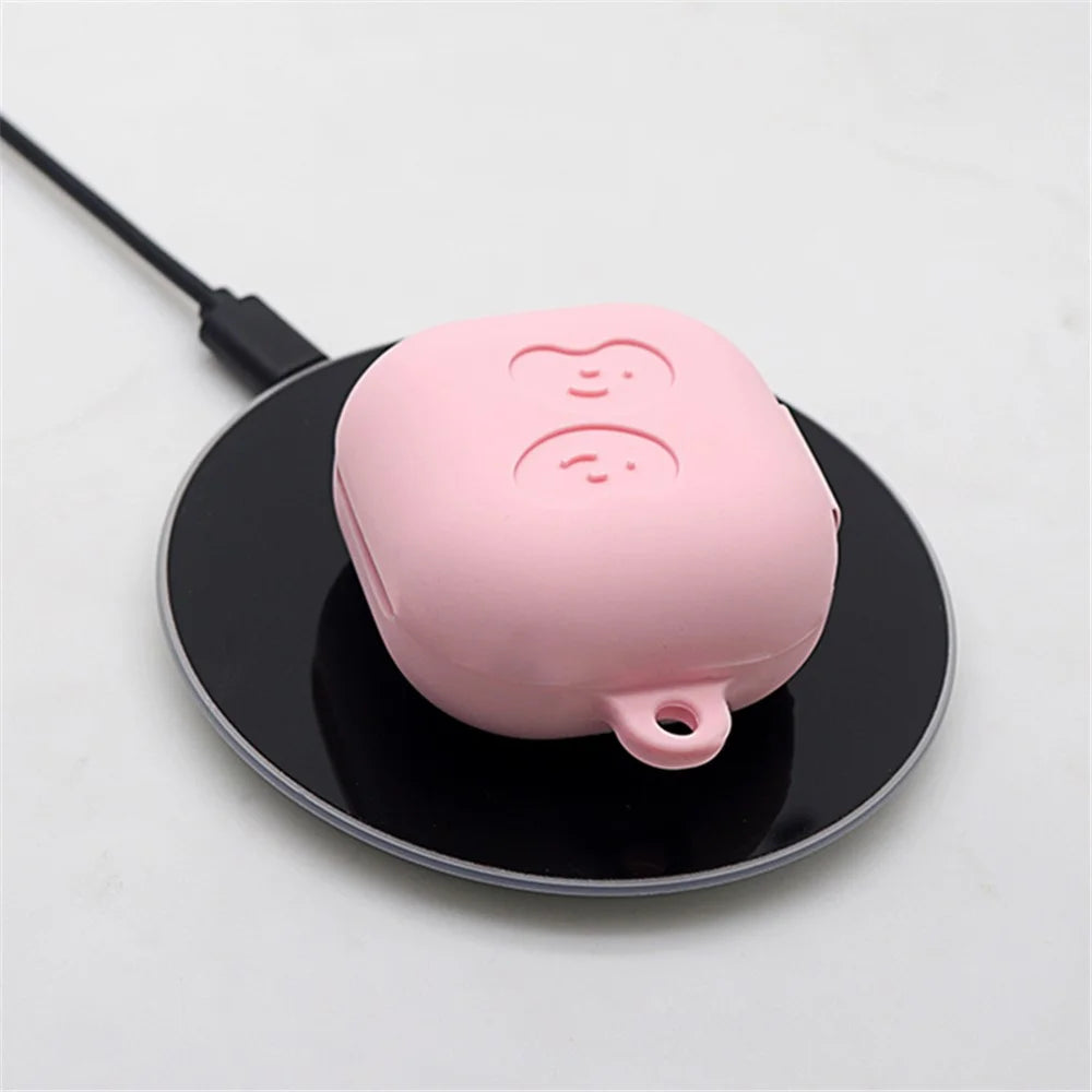 Washable Silicone Wireless Earphones Case Protective Skin Sleeve with Anti-Lost Buckle for Samsung Galaxy Buds Pro - White - 7