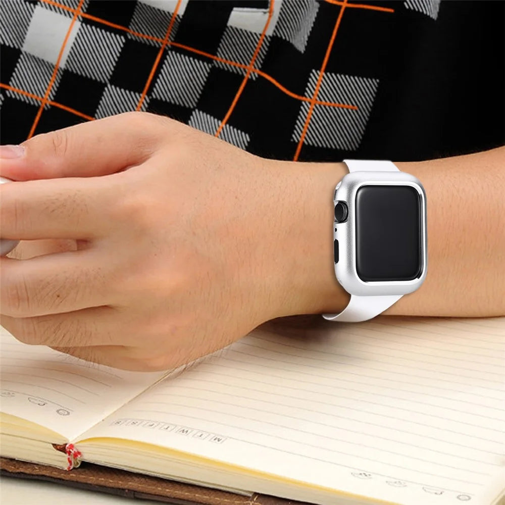 Magnetic Adsorption Metal Frame Protector Cover for Apple Watch Series SE3 / SE2 / SE1 /  6 / 5 / 4 40mm - Silver - 6