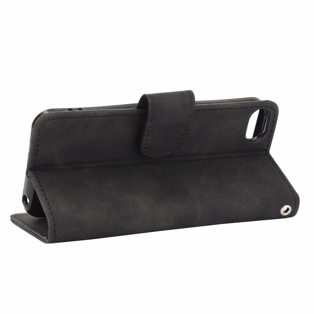 Skin-touch PU Leather with Wallet Shell for iPod Touch (2019)/6/5 - Black - 5