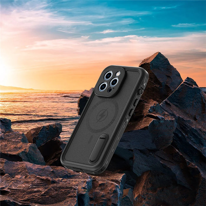 REDPEPPER IP68 Waterproof Case with Kickstand for iPhone 13 Pro 6.1 inch Magsafe Magnetic Charging - Black - 5