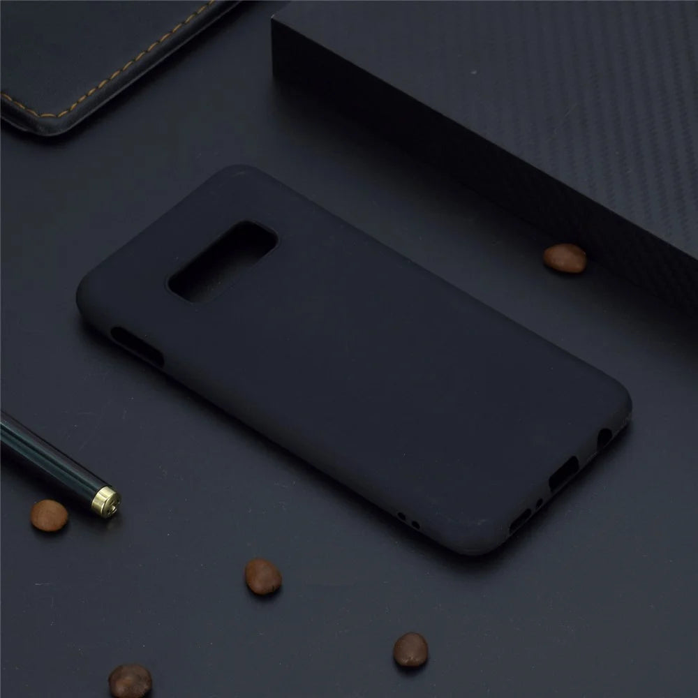 Soft Matte TPU Back Case for Samsung Galaxy S10e - Black - 6