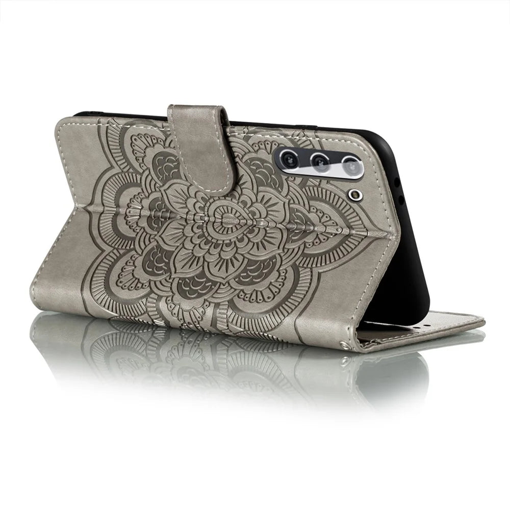 Imprint Mandala Flower Leather Phone Cover for Samsung Galaxy S21 4G/5G Stand Case - Grey - 5