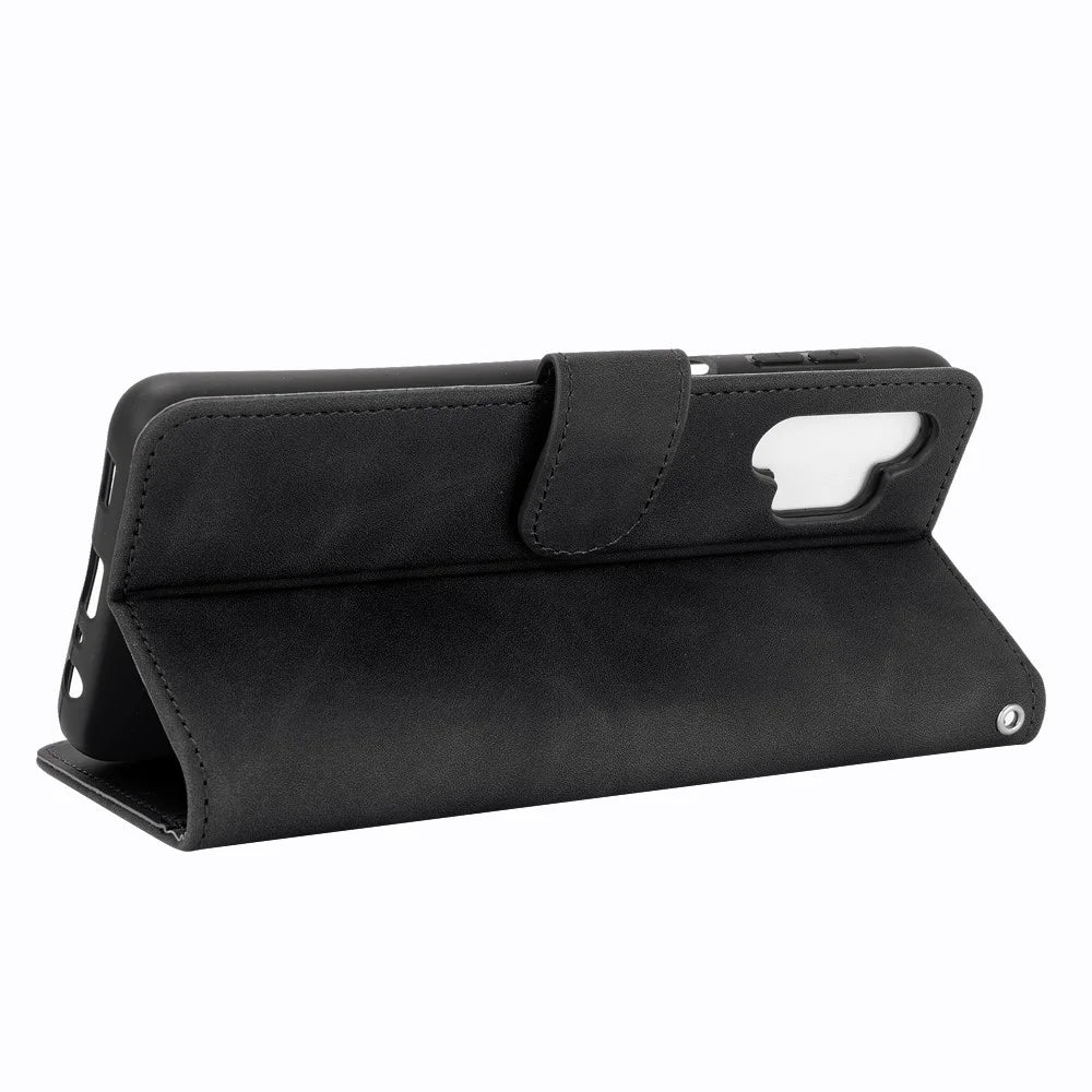 Skin-touch Protective Leather Flip Shell for Samsung Galaxy A32 5G/M32 5G Wallet Stand Cover - Black - 7