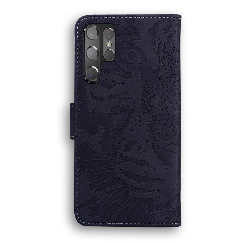 Tiger Pattern Imprinted Magnetic Clasp Leather Phone Case Stand Wallet Cover for Samsung Galaxy S22 Ultra - Black - 3