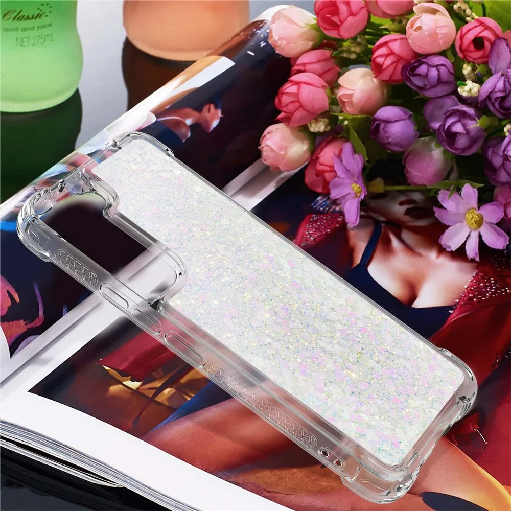 Moving Quicksand Glitter Cover TPU Cute Clear Phone Case for Samsung Galaxy S22 5G - Shiny Hearts - 5