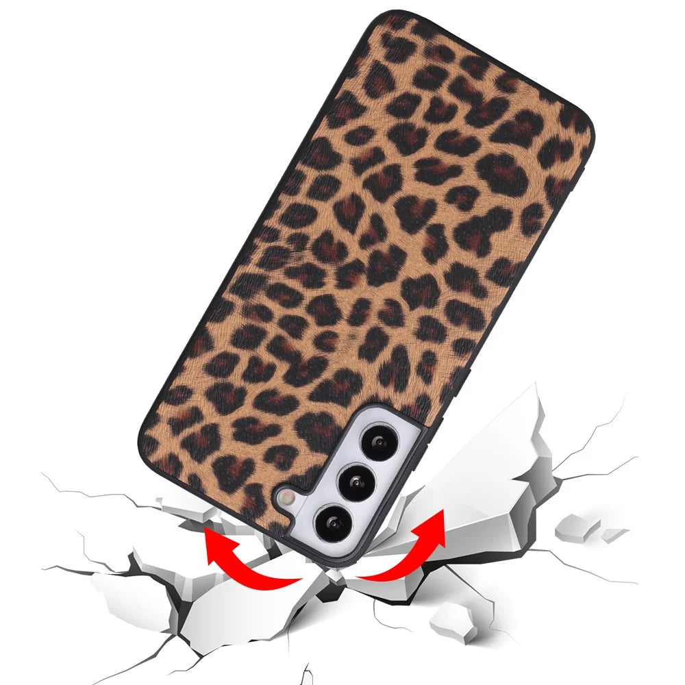 Stylish Textured Pattern Light PU Leather Coated TPU+PC Mobile Phone Case Cover for Samsung Galaxy S22 5G - Leopard/Dark Brown - 3