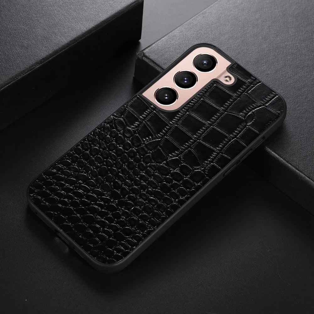 For Samsung Galaxy S22 5G Crocodile Texture Mobile Phone Case Genuine Cowhide Leather Coating Hybrid PC + TPU Protective Cover - Black - 2