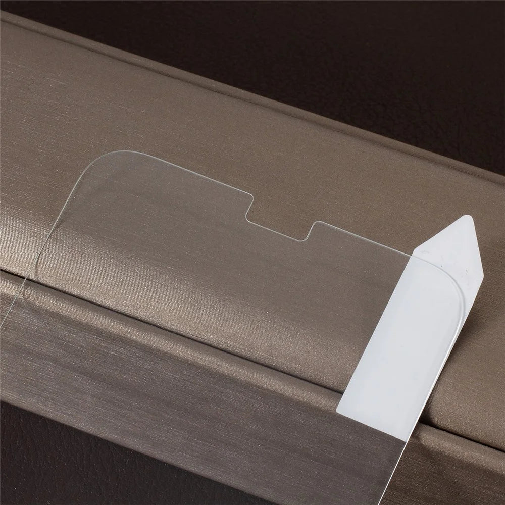 RURIHAI 3D Full Glue UV Liquid Full Size Tempered Glass Screen Protection Film for iPhone (2019) 6.1 inch / XR 6.1 inch (Works with UV Lamp: 109901251) - 3