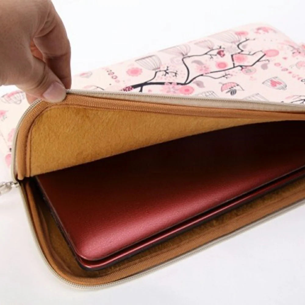 LISEN Cartoon Pattern Design Carrying Case for 13-Inch Laptops Storage Bag, 34.5 x 24 x 1.5cm - Pink - 4