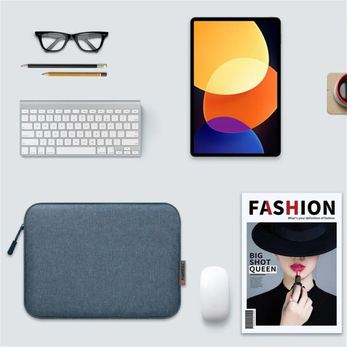 HAWEEL For 9.7-11 Inch Tablets Sleeve Bag Polyester Velvet Lining Protective Pouch, 27.5 x 20.5cm - Blue - 4