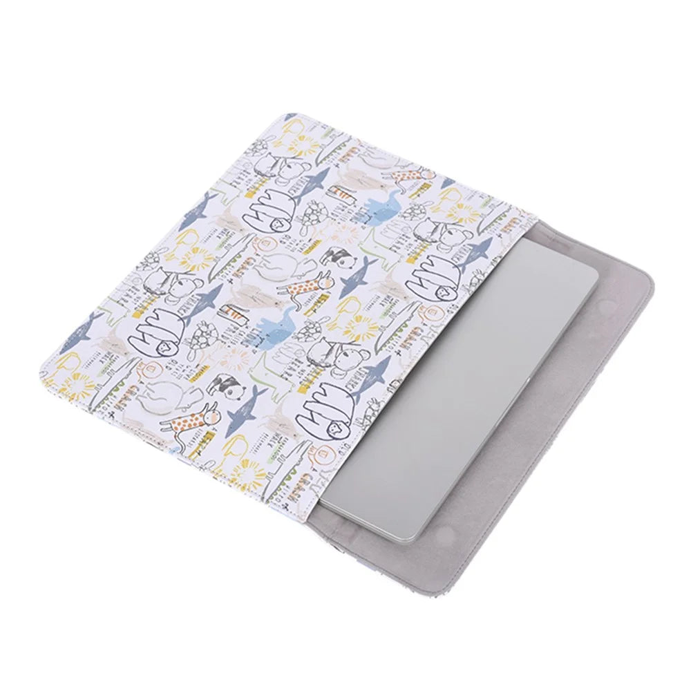 CANVASARTISAN E50-01 Cartoon Animal Pattern PU Leather Magnetic Flip Cover Laptop Sleeve Notebook Case Bag - White/for 12-inch Laptop - 4