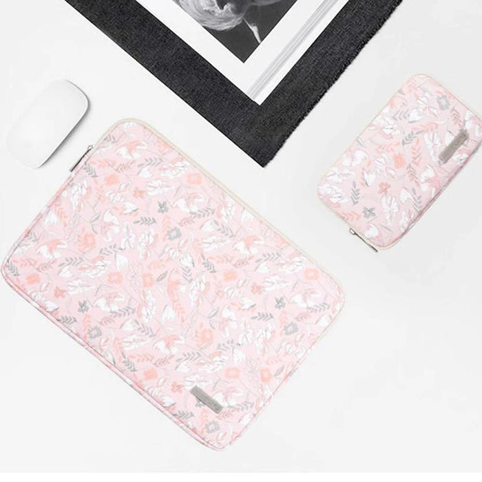 CANVASARTISAN G4-T0121 PU Leather Anti-scratch Notebook Case Flower Leaf Pattern Laptop Sleeve with Small Bag - Light Pink/for 11-inch Laptop - 6