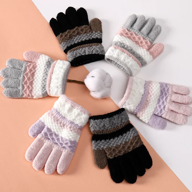 1 Pair Knitted Gloves for 3-6 Years Kids Striped Full Fingers Knitted Warm Gloves Winter Mittens - Black/One Size - 2