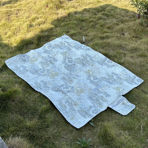 200x150cm Moisture Proof Large Picnic Blanket Foldable Outdoor Mat for 1-6 People - 1