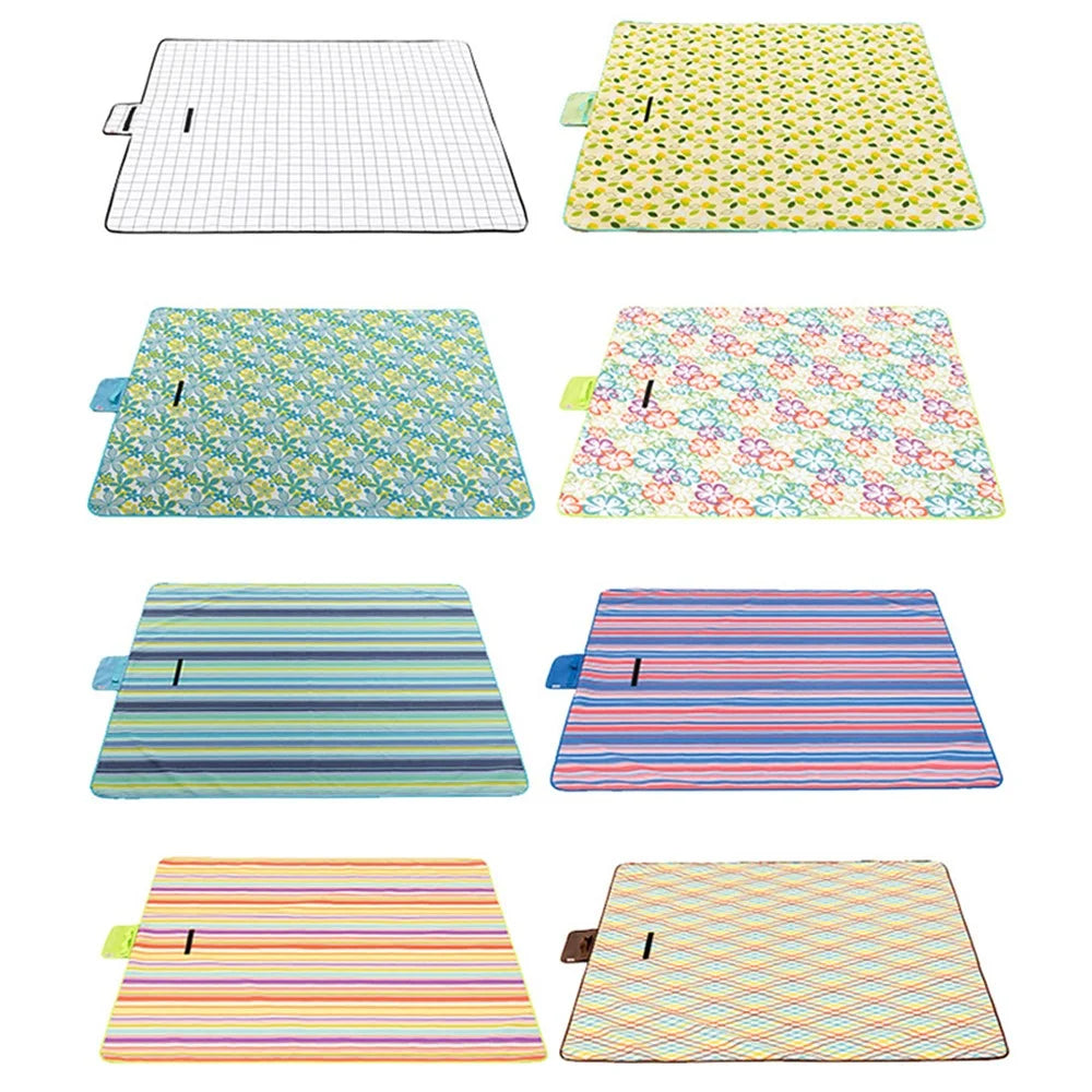 0210 145x200cm Portable Outdoor Camping Picnic Mat 600D Oxford Cloth Waterproof Lawn Beach Mat - Yellow Grid - 4
