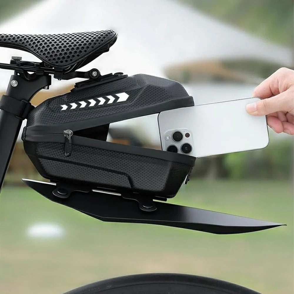 WEST BIKING YP0707420 2L Hard Shell Waterproof PU Leather Bicycle Saddle Bag with Detachable Fender - 2