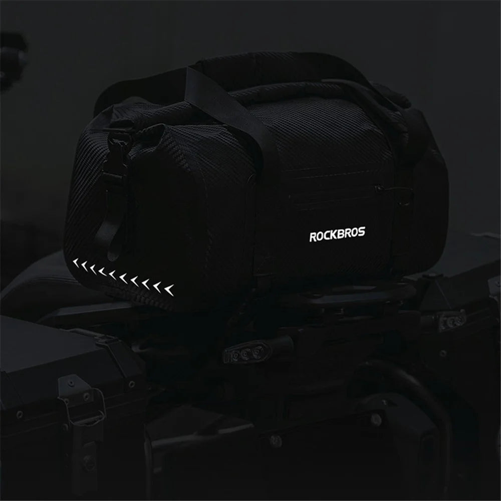 ROCKBROS AS-118 30L Waterproof PVC Bicycle Pannier Rear Pack Motorcycle Storage Bag - 7
