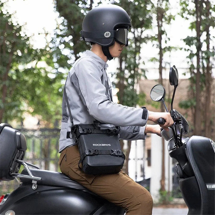 ROCKBROS AS-095 5L Large Capacity Motorcycle Bag Motor Bike Bumper Side Bag Waterproof Shoulder Pack - 4