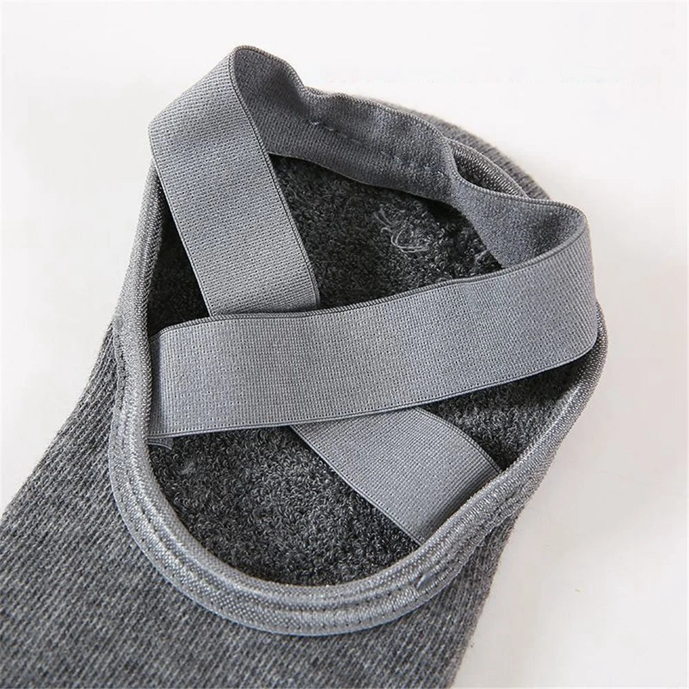 Women Non-slip Yoga Socks Criss Cross Pilates Socks for Ballet Dance Fitness - Grey - 3