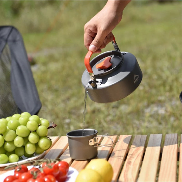 WIDESEA WSKT-11R 1.1L Camping Teapot Camp Water Cooking Tool Family BBQ Hiking Kettle (BPA-free, No FDA Certification) - 3