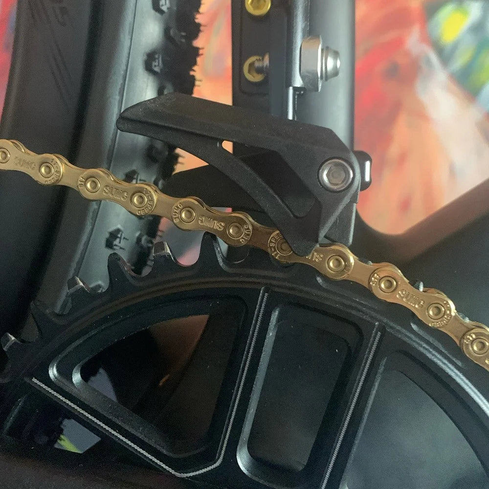 ZTTO CG17 Aluminum Alloy Direct Mount Chainring Guard Mountain Bike Pulley Chain Stabilizer - 31.8mm / Black - 5