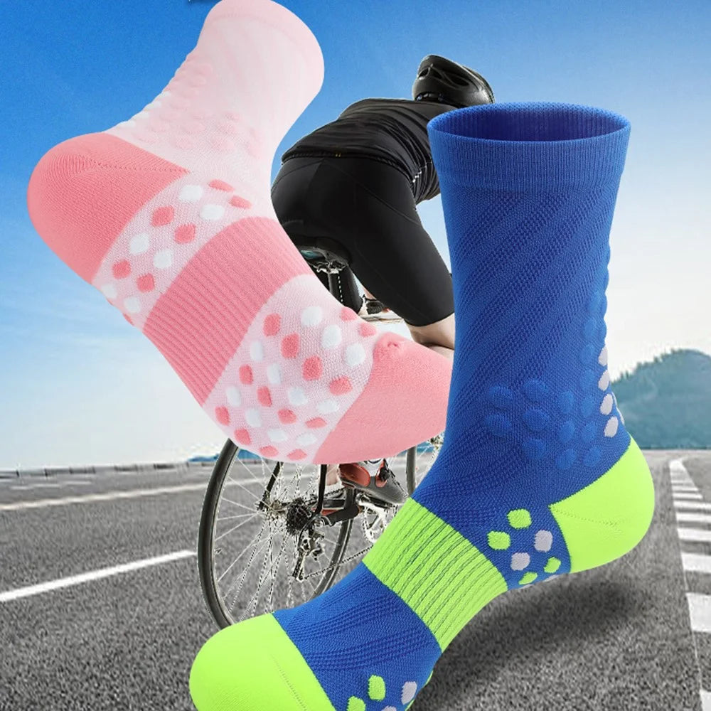 PORFIN Professional Sports Socks Sweat Wicking Mid Calf Socks for Running / Fitness / Basketball, Size M - Light Blue - 4