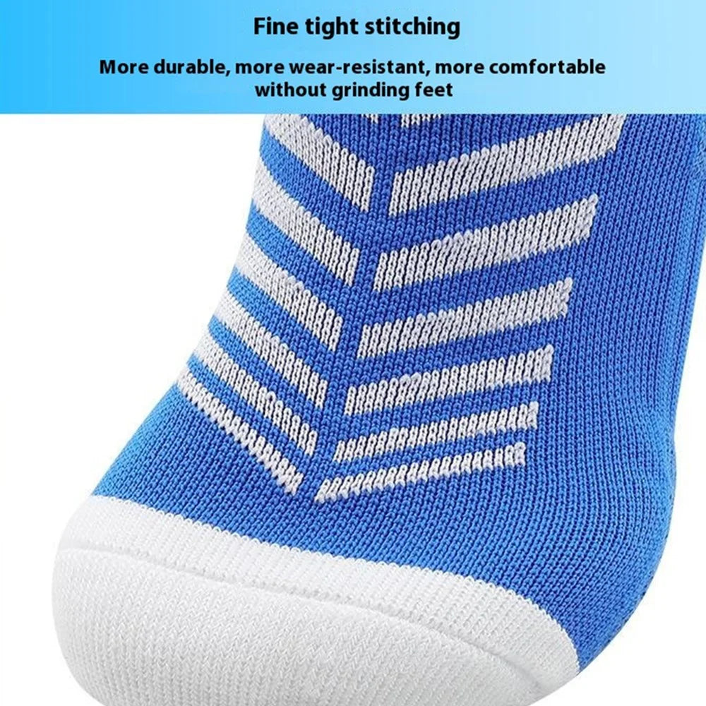 PORFIN 1 Pair Summer Long Soccer Socks Men Quick Dry Anti Slip High Tube Terry Cloth Bottom Socks, Size M - Dark Blue+White - 7