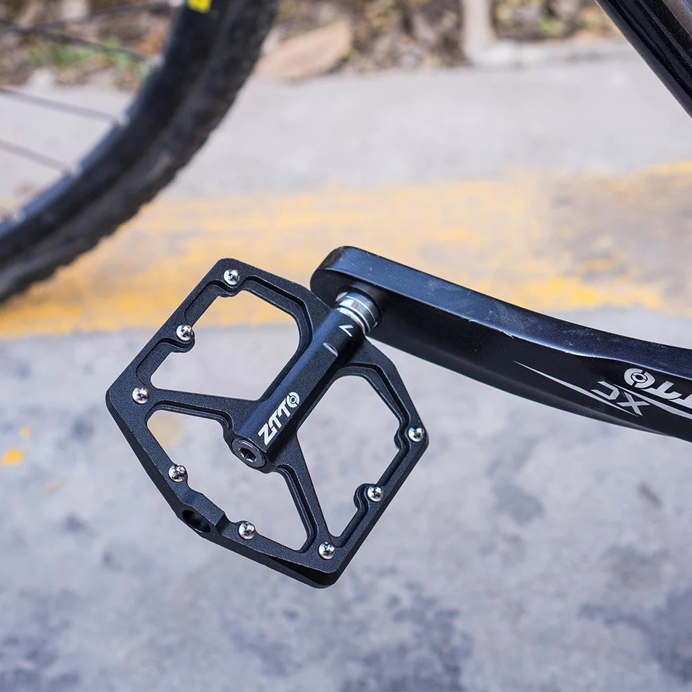 ZTTO JT07 1 Pair Bicycle Flat Pedal Steel Axis 32 Spikes Bike Pedals Cycling Replace Part - Black - 2