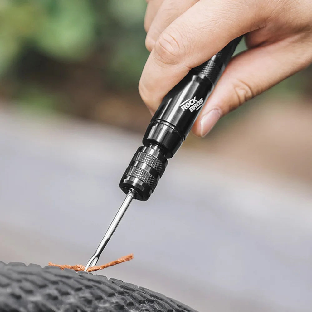 ROCKBROS 43210006 / BG-9901 Mountain Road Bike Tubeless Tire Repair Kit with Rubber Strips - 4