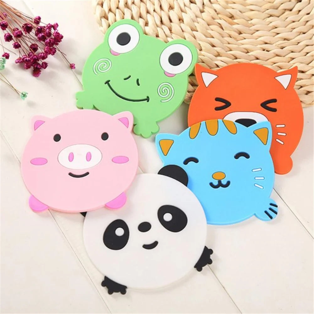 D06 Cute Cartoon Animal Shape Dining Table Silicone Coaster Coffee Tea Cup Mat Heat-resistant Pad Kitchen Decor - Pig - 3