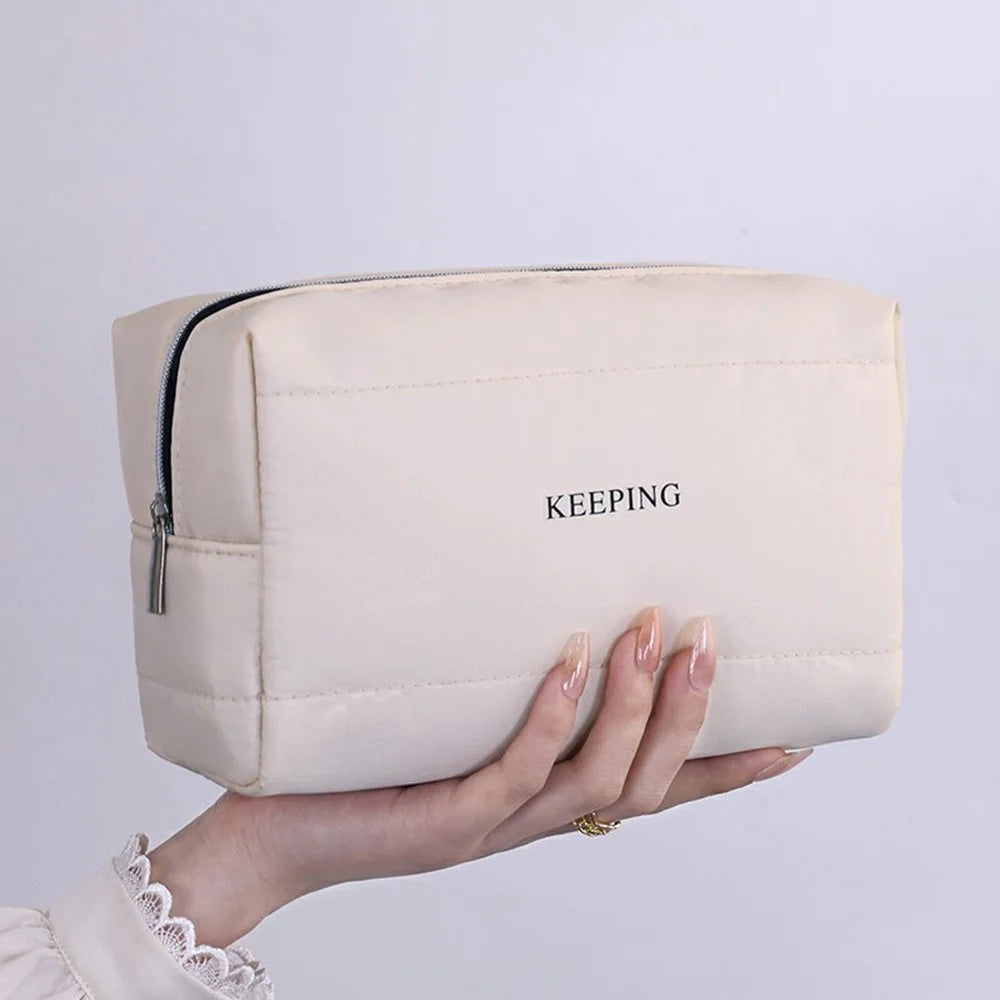 8083 Letter Pattern Portable Cosmetic Bag Travel Makeup Organizer Toiletry Storage Pouch - White - 1