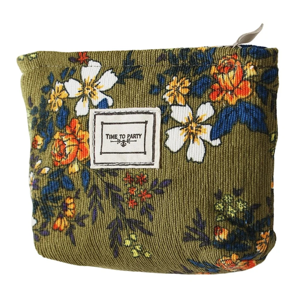 Small Size 11x10x4cm Embossed Floral Makeup Bag Portable Travel Toiletry Organizer Cosmetic Pouch - Green  /  Flower - 1