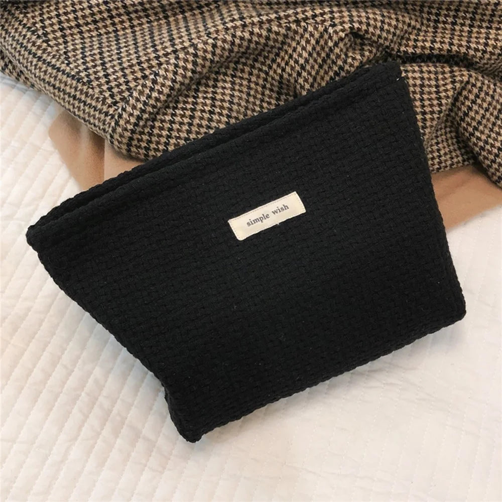 130 Knitted Style Makeup Handy Carrying Bag Large Capacity Toiletries Organizer Bag Cosmetic Storage Pouch for Travel - Black - 1
