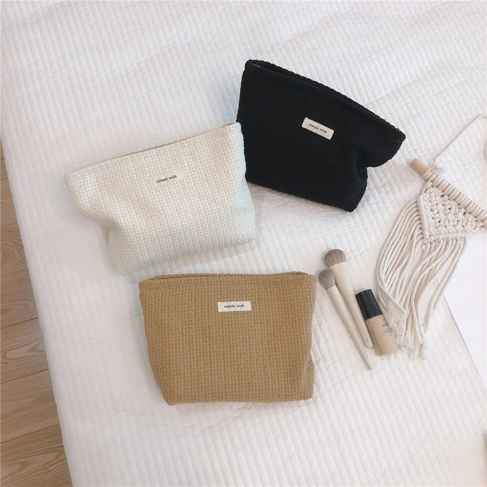 130 Knitted Style Makeup Handy Carrying Bag Large Capacity Toiletries Organizer Bag Cosmetic Storage Pouch for Travel - Black - 7