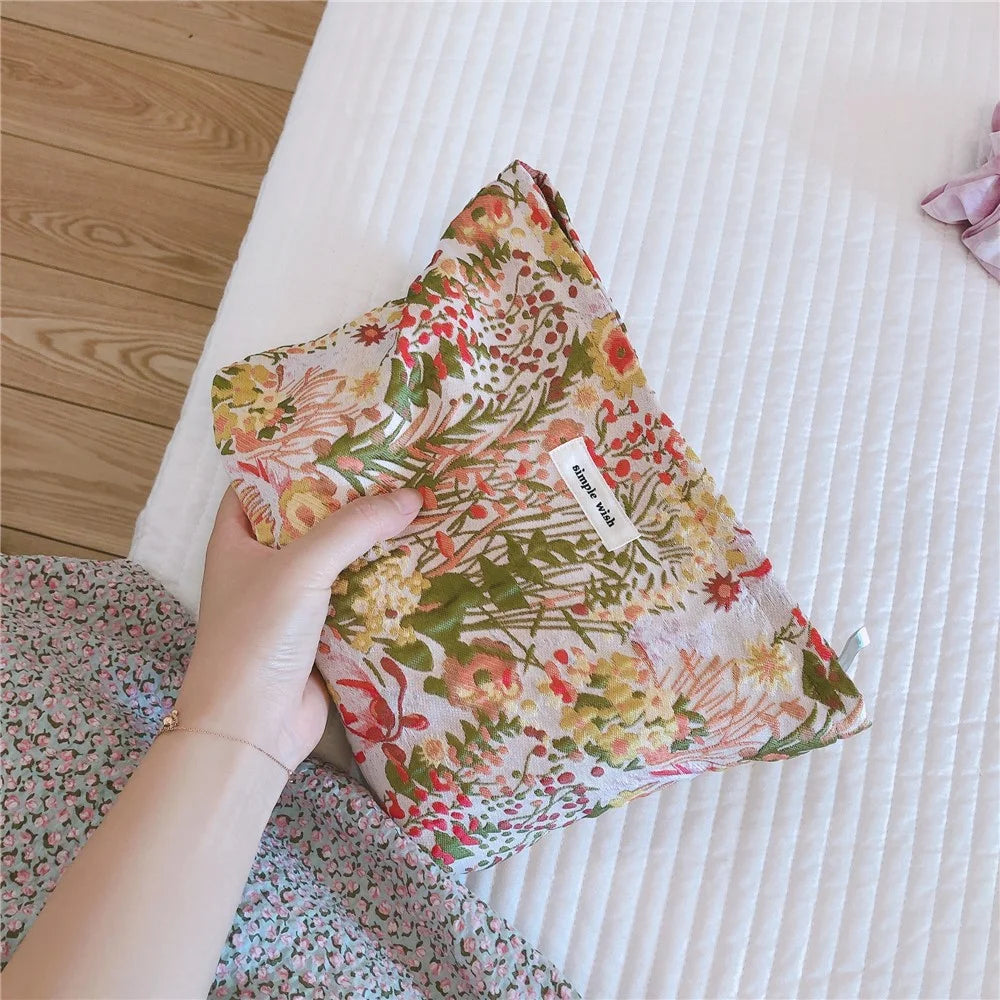 536 Romantic Retro Cosmetic Bag Large Capacity Makeup Bag Travel Toiletry Bag Accessories Organizer Pouch - Flowers - 4