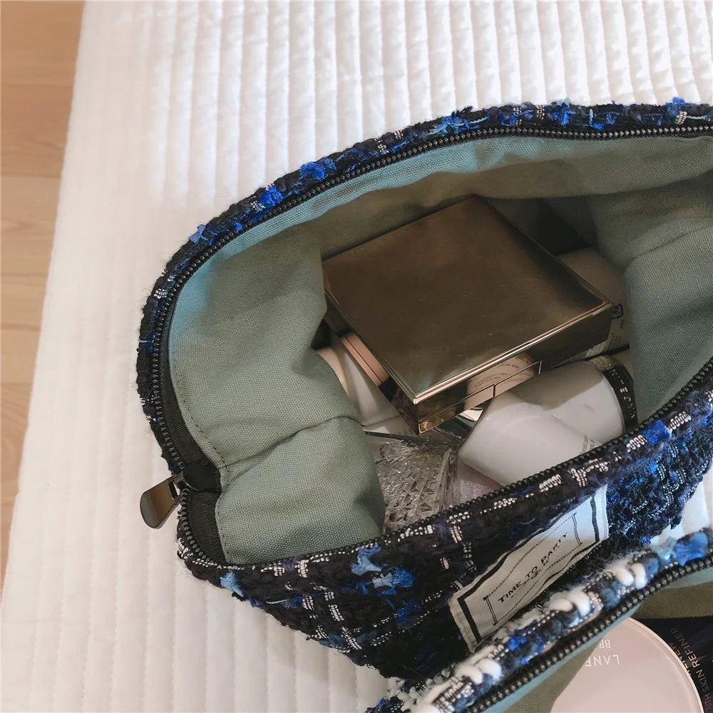 94 Elegant Toiletries Large Canvas Makeup Storage Pouch Wear-resistant Women Teen Girls Cosmetic Organizer Travel Bag - Blue and Black Grid - 6