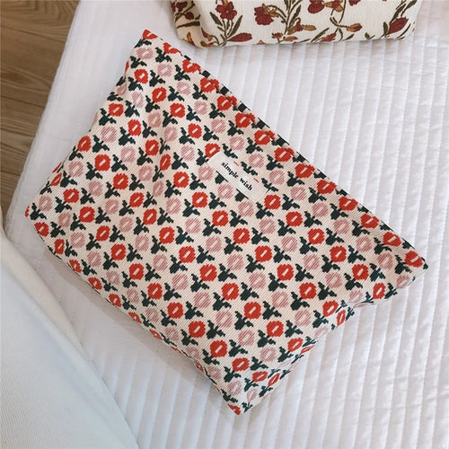 140 Corduroy Vintage Flower Pattern Makeup Bag Travel Toiletry Organizer Wear-resistant Smooth Zipper Cosmetic Storage Pouch - White / Red Pink Flower - 1
