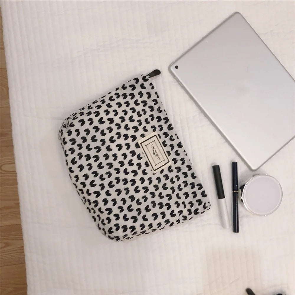 33 Printed Cosmetic Bag for Women, Small Makeup Organizer Travel Toiletry Zipper Bag - White - 3