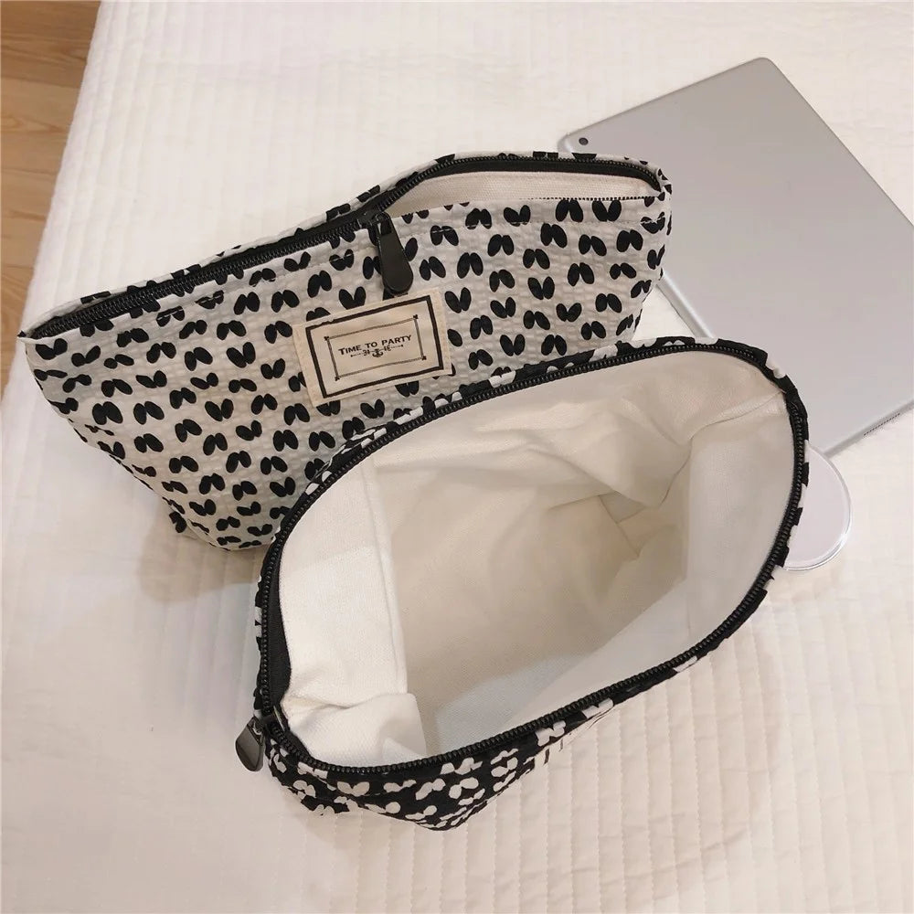 33 Printed Cosmetic Bag for Women, Small Makeup Organizer Travel Toiletry Zipper Bag - White - 6