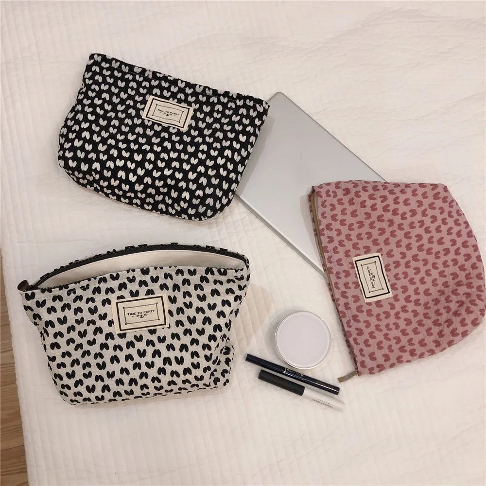 33 Printed Cosmetic Bag for Women, Small Makeup Organizer Travel Toiletry Zipper Bag - White - 7