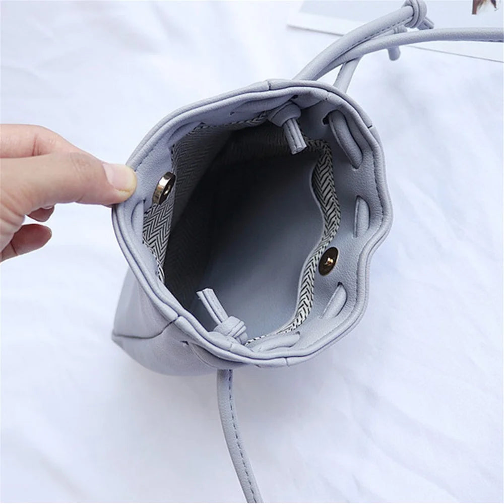 Mini Phone Crossbody Bag Shoulder Bag Smartphone Carry Pouch Daypack with Drawstring Closure - Green - 4