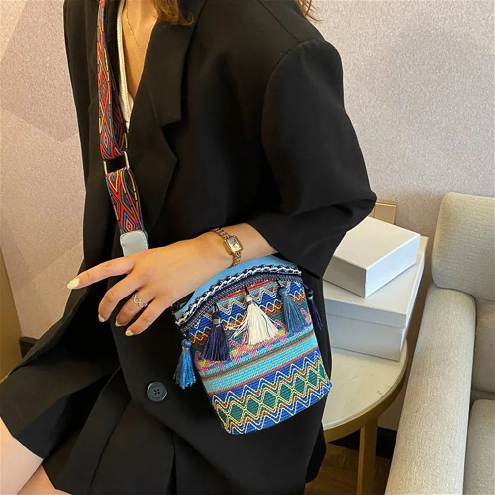 Teen Girls Canvas Shoulder Bag Ethnic Style Women's Crossbody Bag with Tassel Decoration for Shopping, Vacation - Blue - 3
